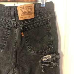Distressed Vintage Levi's 550 Jeans
